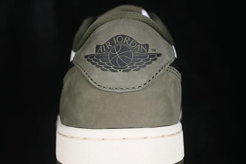 All categories Air Jordan Jordan series basketball shoes Air Jordan 1 Low Air Jordan 1 Low OG "Medium Olive" AJ1 Joe 1 joint model olive green low-top retro cultural basketball shoes HQ6998-200